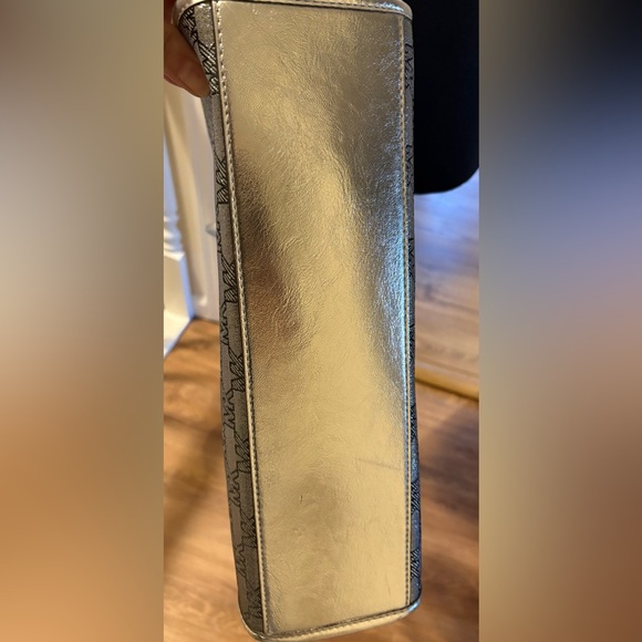 Michael Kors Metallic Silver Logo Tote - Picture 5 of 9